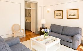Classic & Super Central Apartment By Lovelystay