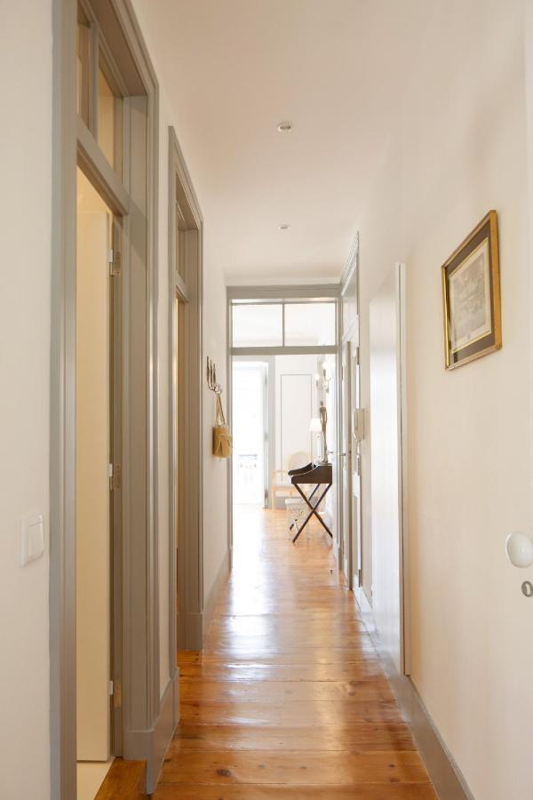 Classic & Super Central Apartment By Lovelystay Lisbona Esterno foto